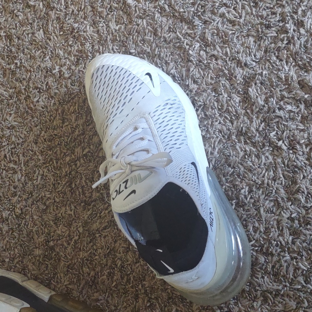 Nike Air 270s